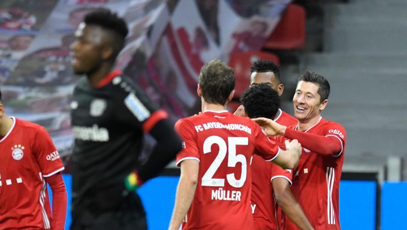 Vergangenes Jahr löste der FC Bayern nach dem Sieg in Leverkusen die Werkself als Tabellenführer ab. Vor dem erneuten Spiel liegen sie mit 16 Punkten gleichauf. (Archivbild)