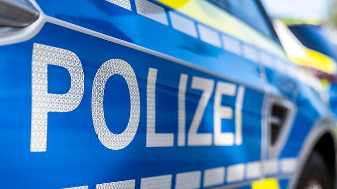 Nach einer rassistischen Beleidigung ermittelt die Polizei wegen Volksverhetzung. (Symbolbild)