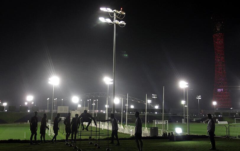 Bilder aus dem Bayern-Trainingslager in Doha.
