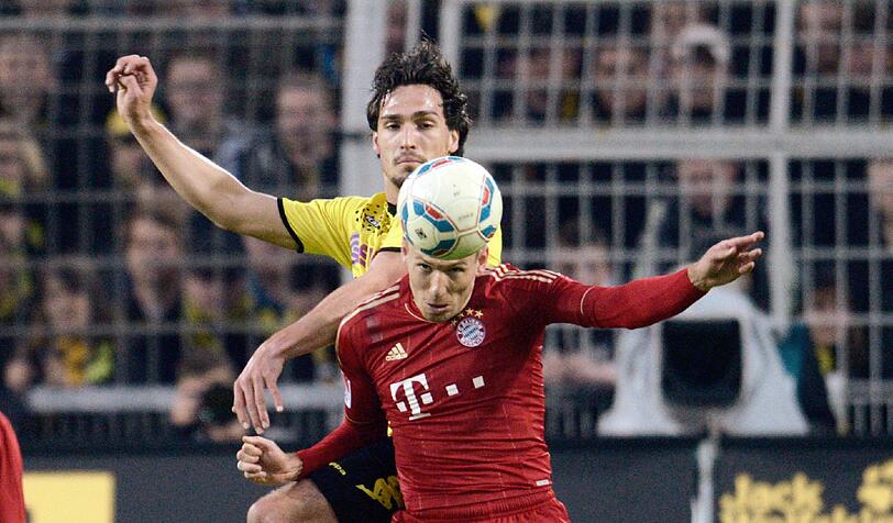 Es war das mit Spannung erwartete Gigantenduell, das vorgezogene Finale der Bundesliga - Dortmund gegen Bayern: die Bilder vom Spiel.