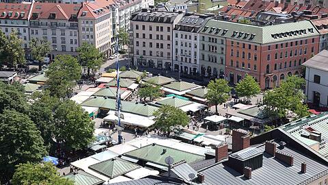 Der Viktualienmarkt ist ein Wahrzeichen Münchens. Was die vielen Besucher nicht sehen: Er ist marode.