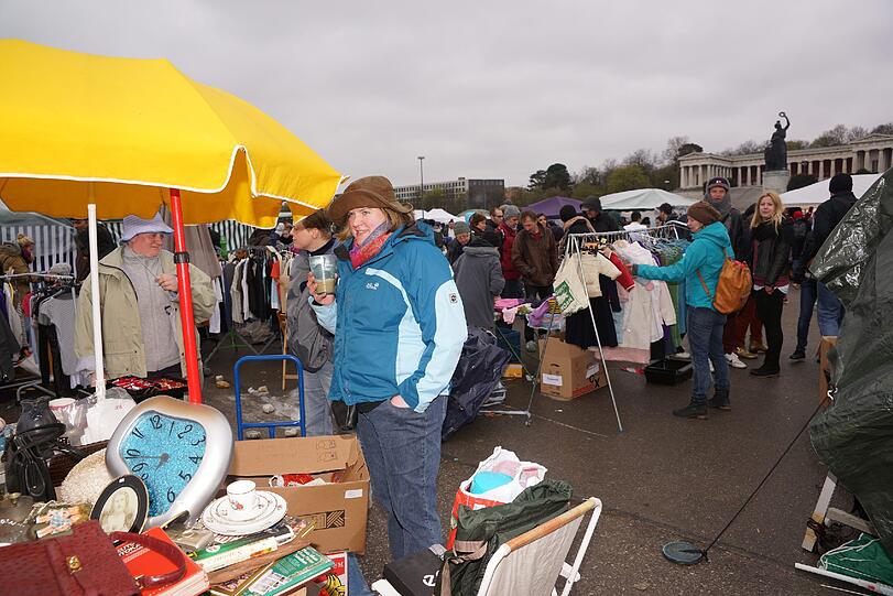 Die Bilder vom BRK Flohmarkt auf der Theresienwiese.