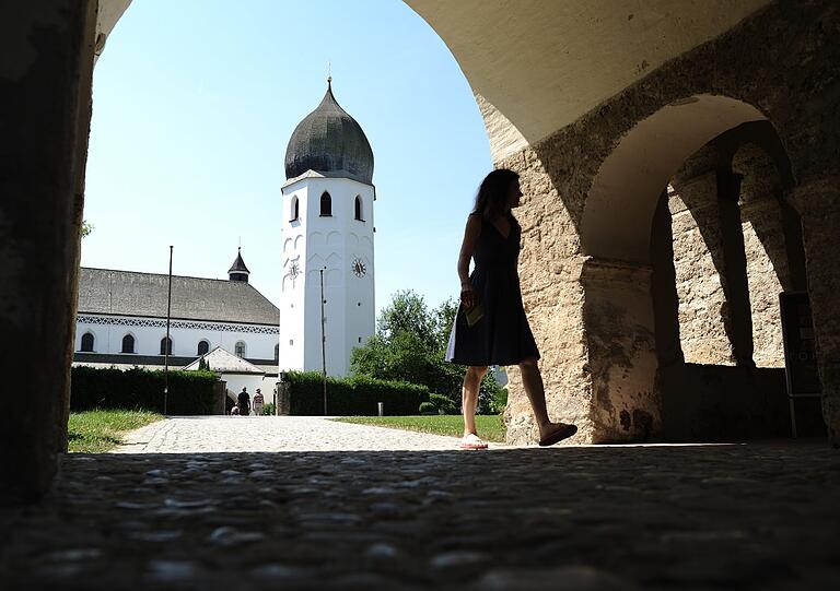 Die Klosterkirche auf der Fraueninsel.