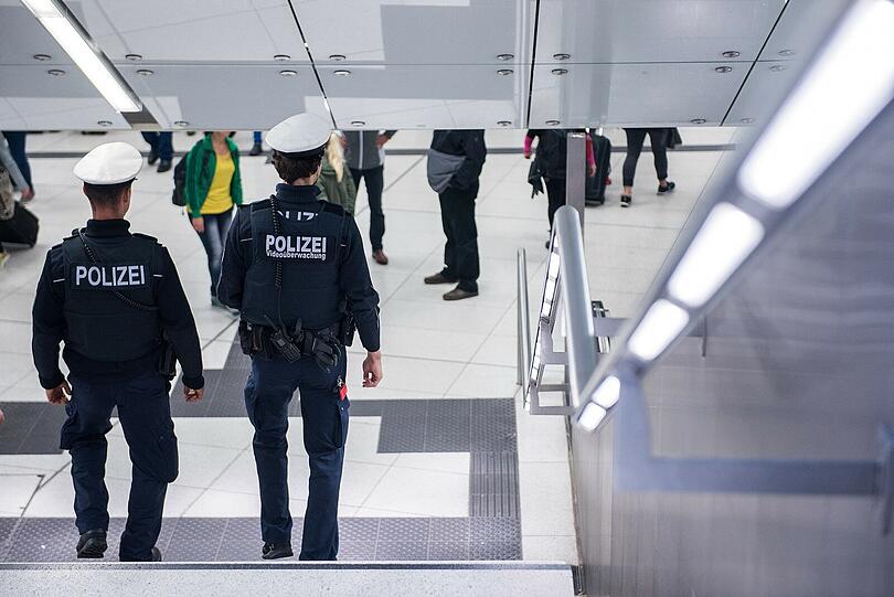 Eine junge Frau wurde am Hauptbahnhof angegriffen und wandte sich direkt an eine Streife der Bundespolizei.
