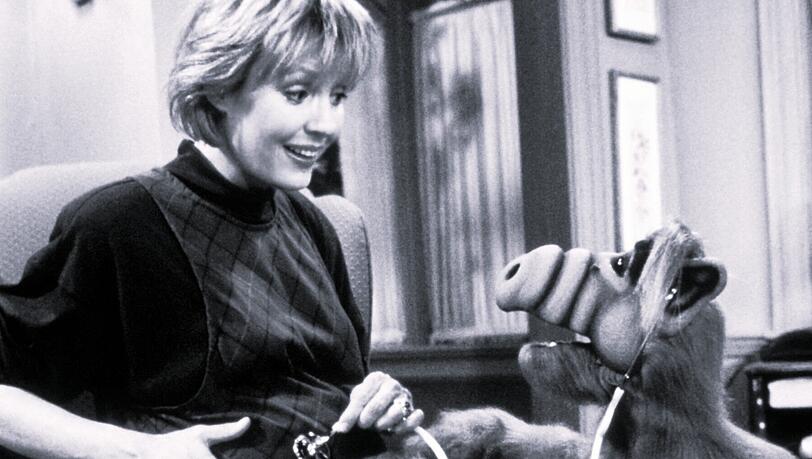 Anne Schedeen in ihrer Paraderolle "Kate Tanner" aus der Erfolgsserie "Alf". Anne Schedeen in ihrer Paraderolle "Kate Tanner" aus der Erfolgsserie "Alf".