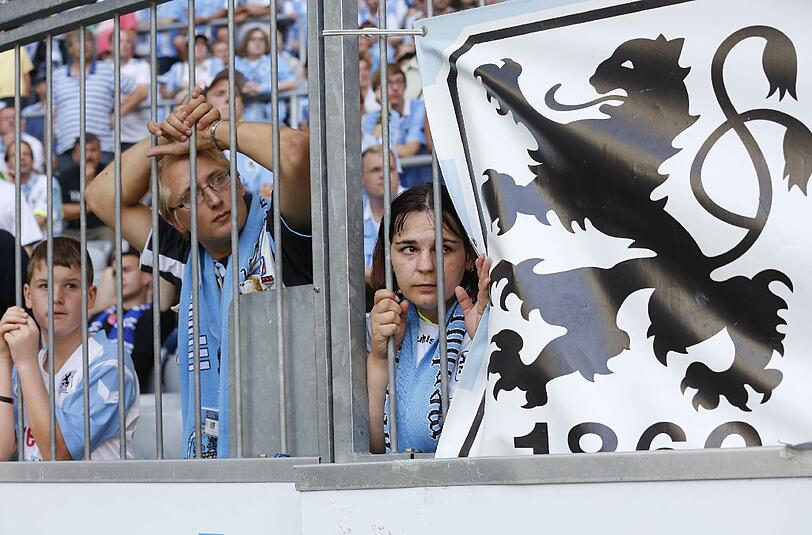 Schwere Zeiten für die Löwen-Fans nach dem 0:3 gegen RB Leipzig