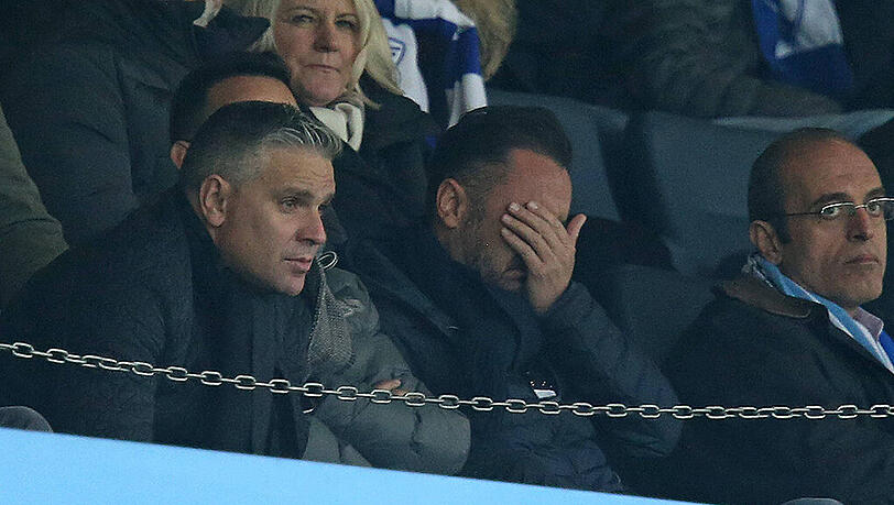 Tut schon das Zusehen weh? Vitor Pereira, der gegen Bochum im Stadion war, soll den Löwen um Investor Hasan Ismaik abgesagt haben.