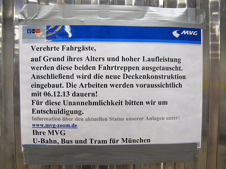 Und dieses Schild erklärt, was warum und wie lange gemacht wird.