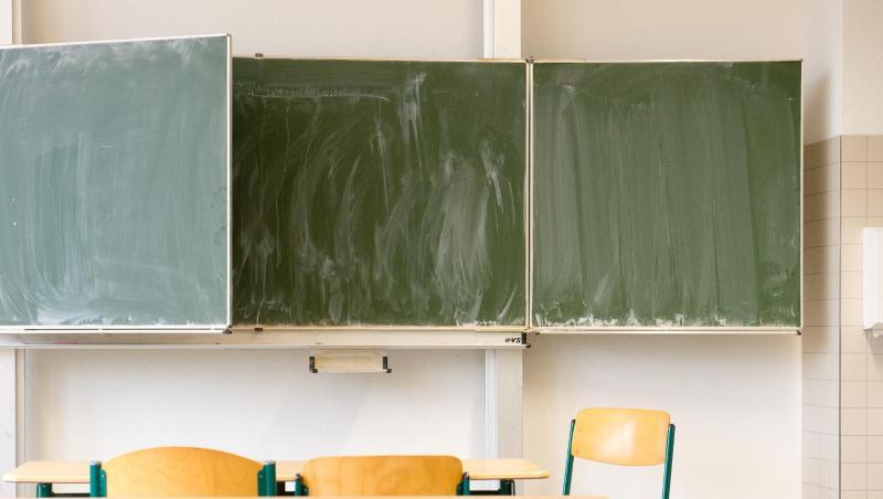 Ein leeres Klassenzimmer einer Schule. Foto: Peter Endig/dpa-Zentralbild/dpa/Symbolbild Ein leeres Klassenzimmer einer Schule. Foto: Peter Endig/dpa-Zentralbild/dpa/Symbolbild