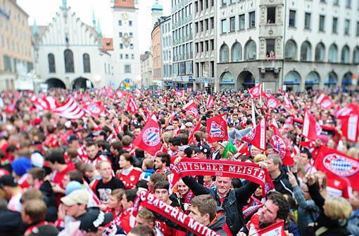 Zwei Termine für die Meisterfeier hat sich der FC Bayern München reserviert.