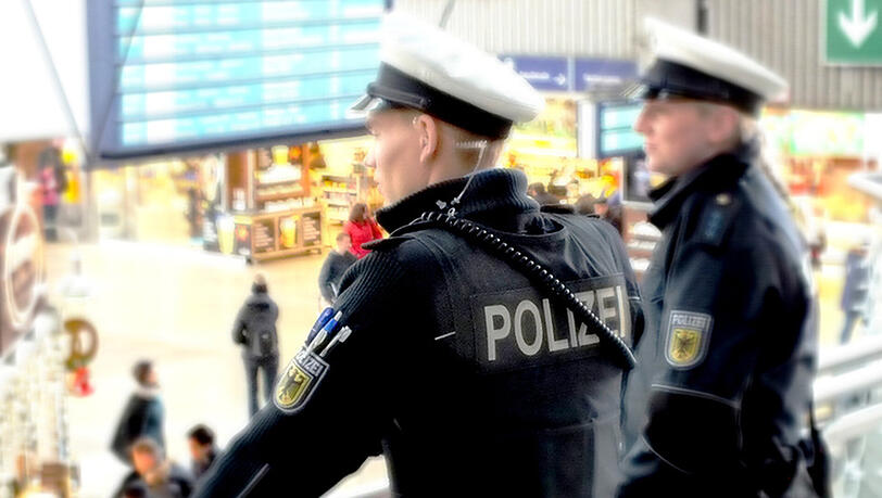 Beamte der Bundespolizei am Münchner Hauptbahnhof. (Symbolbild) Beamte der Bundespolizei am Münchner Hauptbahnhof. (Symbolbild)