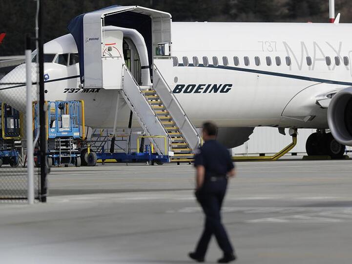 Eine Boeing 737 Max auf dem Flughafen von Seattle.