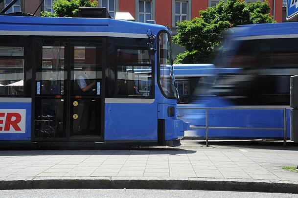 Eine Straßenbahn der MVG. Eine Straßenbahn der MVG.