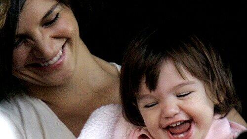 Katie Holmes mit Töchterchen Suri Katie Holmes mit Töchterchen Suri