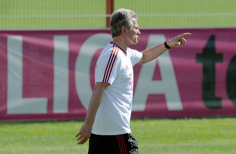 Bayern-Trainingsuaftakt bei strahlendem Sonnenschein an der Säbener Straße: Die Bilder