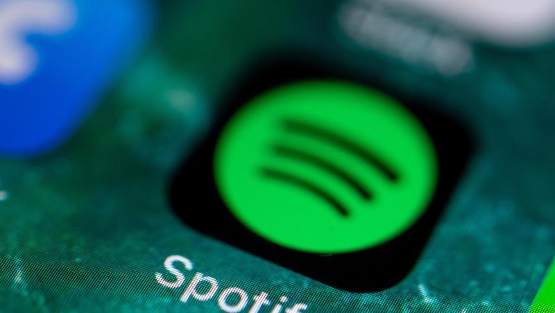 App des Musikdienstes Spotify. Der Musikstreaming-Marktführer baut seine Podcast-Offensive mit zwölf neuen Titeln in deutscher Sprache aus.