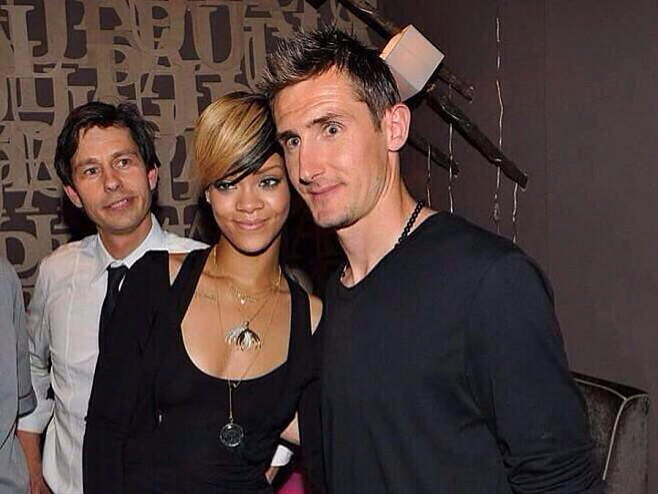 Stolz postete Rihanna ein Foto mit dem Torschützen Miroslav Klose