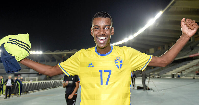 Begehrter Youngster: Alex Isak soll sich mit Borussia Dortmund einig sein