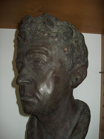 Im Ebenböckhaus können sich Kunstbegeisterte über Josef Floßmann und dessen Werke informieren.