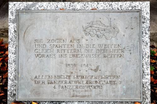 Dieses militärische Denkmal an der Bavaria stört viele Anwohner.