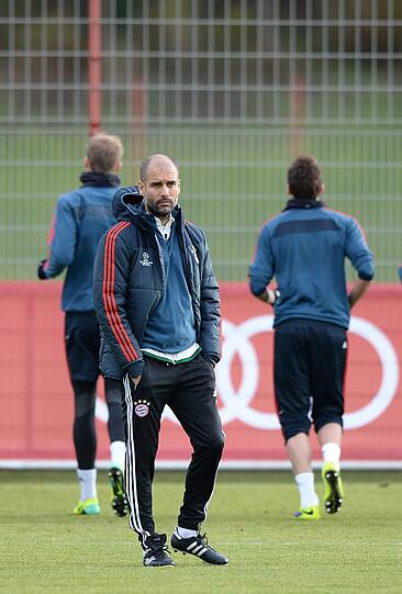 Definitiv verzichten muss Trainer Guardiola auf die verletzten Bastian Schweinsteiger, Arjen Robben und Holger Badstuber