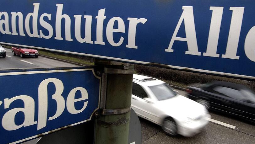 Die BI für den Tunnel an der Landshuter Allee hat das Gespräch mit den OB-Kandidaten gesucht - nicht immer erfolgreich. Die BI für den Tunnel an der Landshuter Allee hat das Gespräch mit den OB-Kandidaten gesucht - nicht immer erfolgreich.