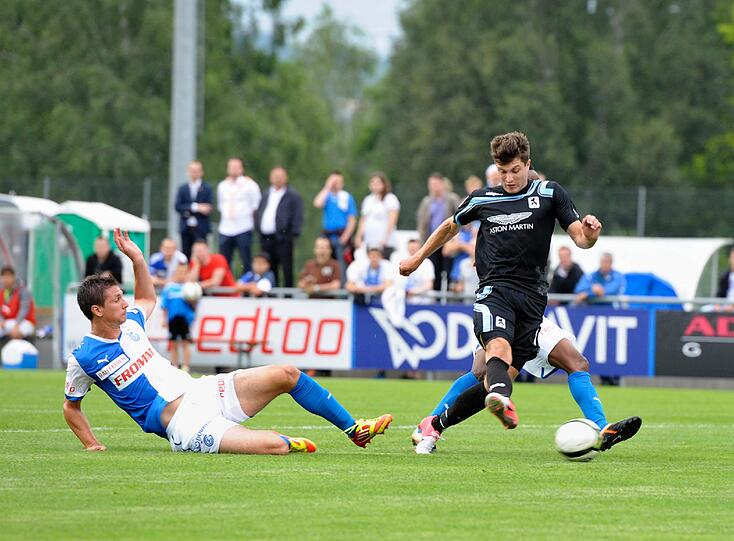 Erreichte mit diesem Torschuss den Ausgleichstreffer zum 1:1: Moritz Stoppelkamp.