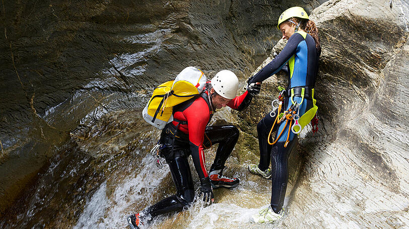 Abenteuer Canyoning: Wasserfälle, Schluchten und Naturrutschen sorgen für das besondere Erlebnis
