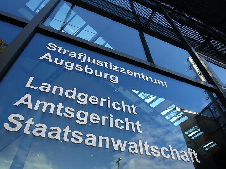 Das Strafjustizzentrum mit dem Landgericht in Augsburg. Foto: Karl-Josef Hildenbrand/dpa/Archivbild