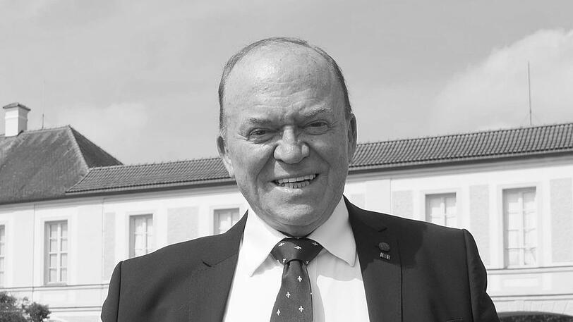 Heinz Winkler verstarb am 29. Oktober. Der Münchner Star-Koch war nach einem Zusammenbruch ins Koma gefallen und nicht mehr erwacht. Er wurde 73 Jahre alt.