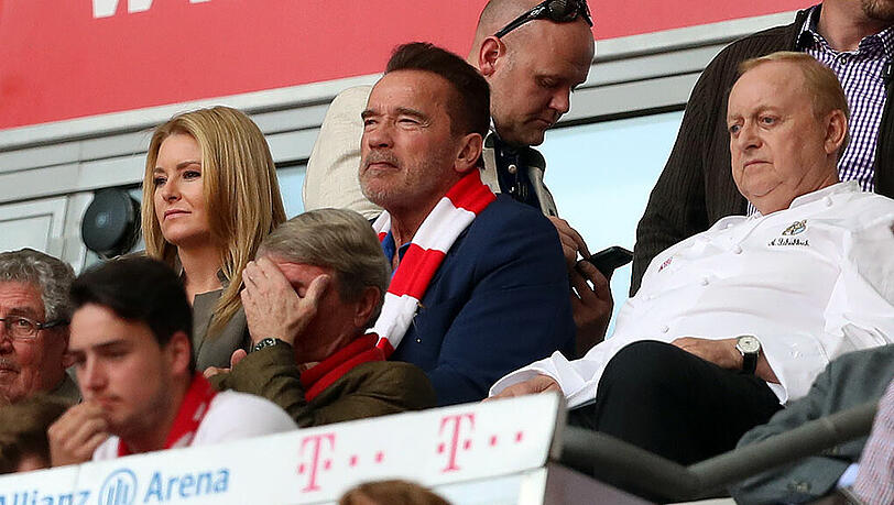 Arnold Schwarzenegger und Freundin Heather Milligan beim Spiel des FC Bayern gegen den FC Köln. Die Bilder. Arnold Schwarzenegger und Freundin Heather Milligan beim Spiel des FC Bayern gegen den FC Köln. Die Bilder.