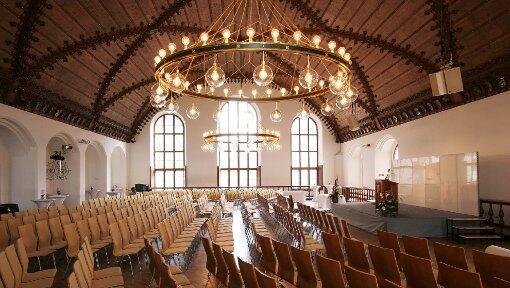 Im Saal des Alten Rathauses findet die Ehrung durch die Bürgermeisterin Christine Strobl statt. Im Saal des Alten Rathauses findet die Ehrung durch die Bürgermeisterin Christine Strobl statt.