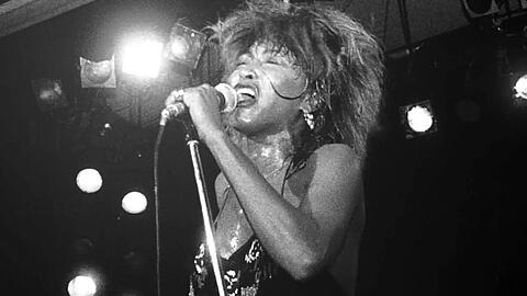 So liebten ihre Fans sie: Rockstar Tina Turner live on stage.