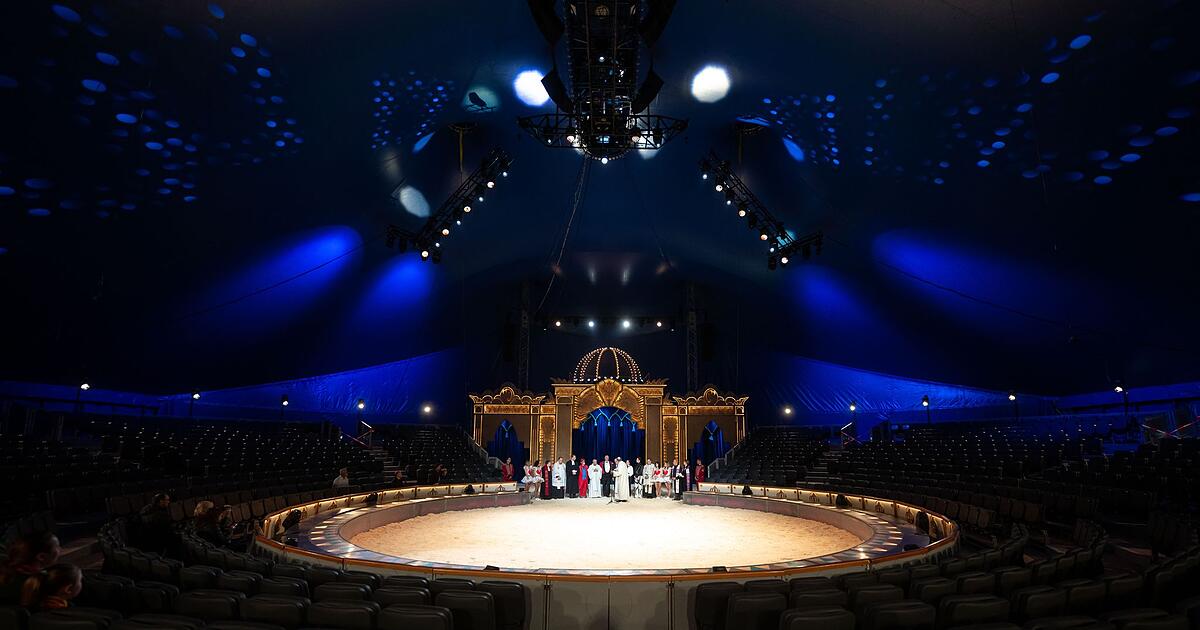 Premiere-im-M-nchner-Circus-Krone-gest-rt