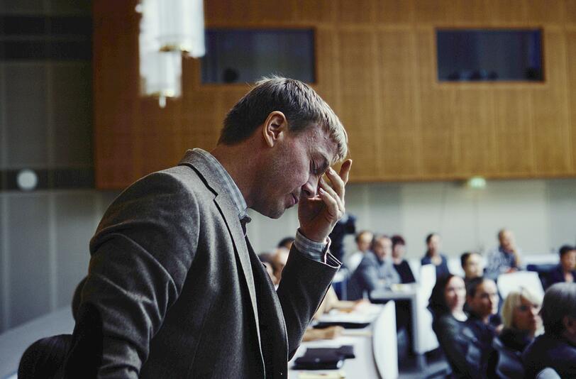 Frank Laudin (Albrecht Schuch) kann nicht fassen, dass seine Warnungen vor dem sp&auml;teren Attent&auml;ter Anis Amri im schwer zu durchschauenden Dschungel verschiedener deutscher Schutzbeh&ouml;rden offenbar nicht geh&ouml;rt oder bewusst missachtet wurden.
