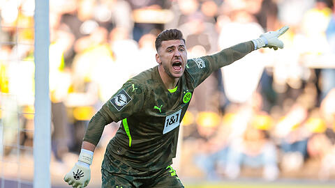 Marcel Lotka stand seit Sommer 2022 bei Borussia Dortmund unter Vertrag, dieser endet nun. Nach AZ-Infos steht der 24-Jährige auf der Löwen-Liste als Nachfolger für den abgewanderten Marco Hiller.