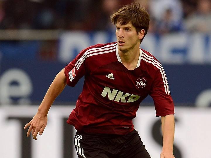 Timm Klose war nach dem Spiel gegen Düsseldorf allerbester Laune. Mit viel Humor analysierte der Schweizer das 2:1 gegen die Fortuna.