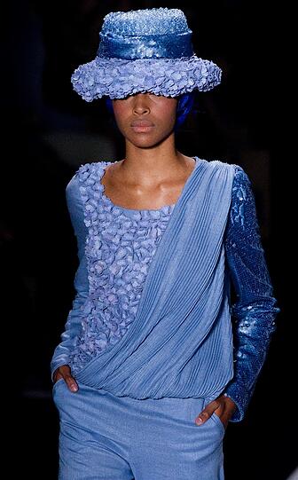 Gewagte Kleider und viel nackte Haut: Das ist die Fashion Week in Sao Paulo.