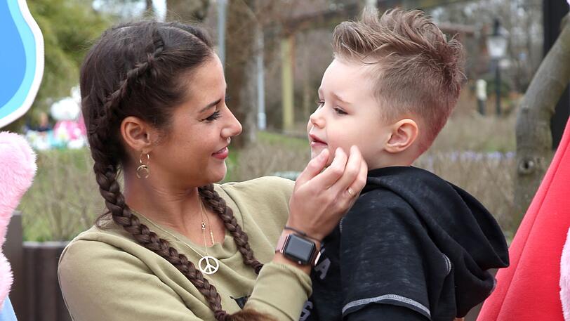 Sarah Lombardi und ihr Sohn Alessio