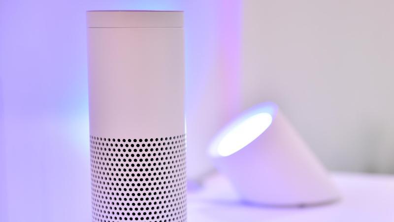 Der Lautsprecher Amazon Echo auf der Internationalen Funkausstellung in Berlin. Der Lautsprecher Amazon Echo auf der Internationalen Funkausstellung in Berlin.
