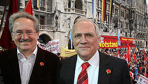 Münchens OB Christian Ude und DGB-Landeschef Fritz Schösser im Münchner Rathaus. Münchens OB Christian Ude und DGB-Landeschef Fritz Schösser im Münchner Rathaus.