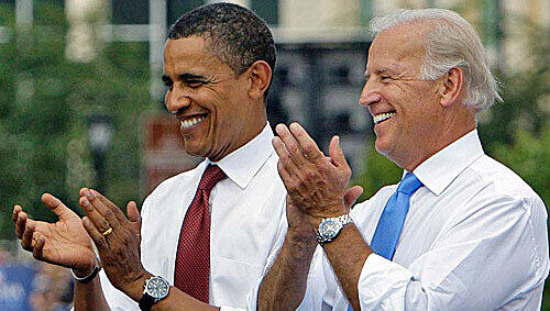 Brack Obama holt sich Joe Biden an seine Seite. Brack Obama holt sich Joe Biden an seine Seite.