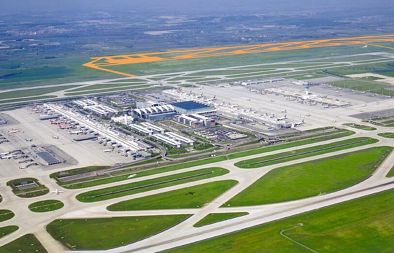 In dieser Simulation ist zu sehen, wie die dritte Start- und Landebahn auf dem Flughafen München aussehen könnte.