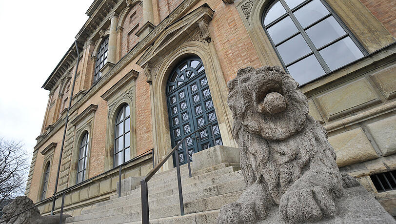 2018 sollen endlich wieder alle Säle in der Alten Pinakothek eröffnen. 2018 sollen endlich wieder alle Säle in der Alten Pinakothek eröffnen.
