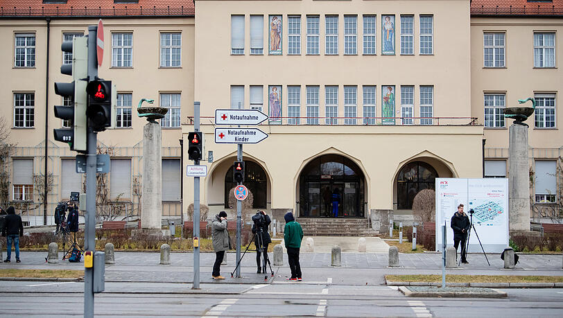 Die städtischen Krankenhäuser in München – wie das Klinikum Schwabing – stoßen bei der Bekämpfung der Corona-Pandemie an ihre Grenzen. (Archivbild)