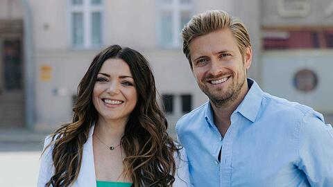 Bei "Gute Zeiten, schlechte Zeiten" schlüpfen Anne Menden und Jörn Schlönvoigt in die Rollen der Zwillinge Emily und Philip.