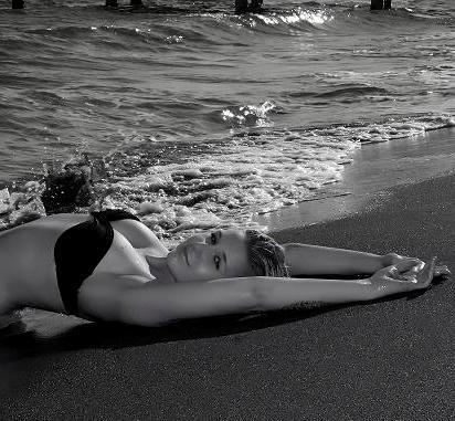 Julia Herzog ist 18 Jahre alt und macht nächstes Jahr ihr Fachabitur auf der Isar-FOS in München.