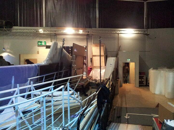 Die Reste der Reeling aus "Anything goes". Sieht aus wie nach einer Havarie...