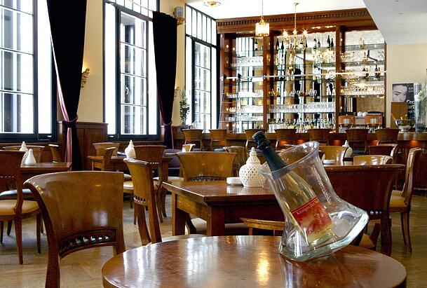 Das Café Prinzipal im Prinzregententheater (2004).