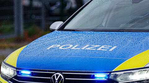 Da der Unfall gegen 20.30 Uhr geschah, kam es zu lediglich kleineren Verkehrsbehinderungen.